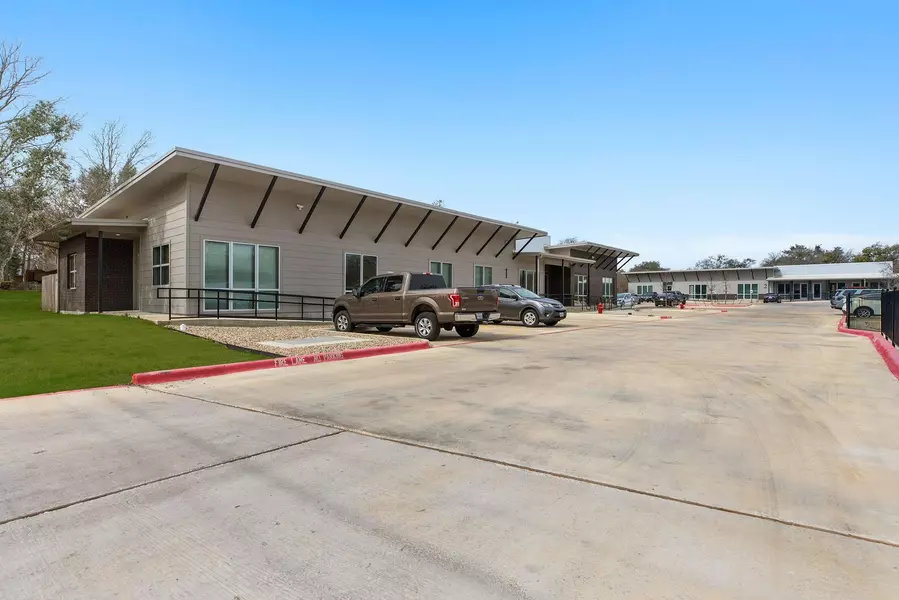 6000 Menchaca RD, Austin, TX 78745