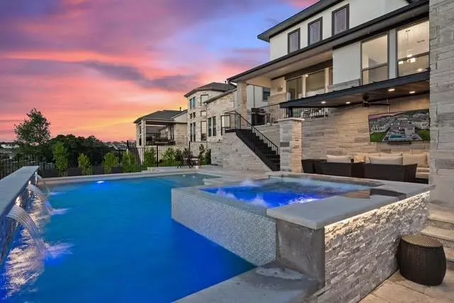 Austin, TX 78738,402 San Donato DR