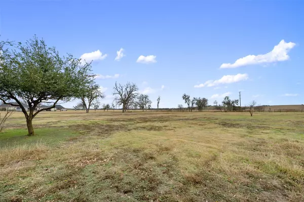 Hutto, TX 78634,324 Apache PASS