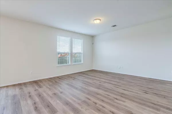 Kyle, TX 78640,251 New Bridge DR