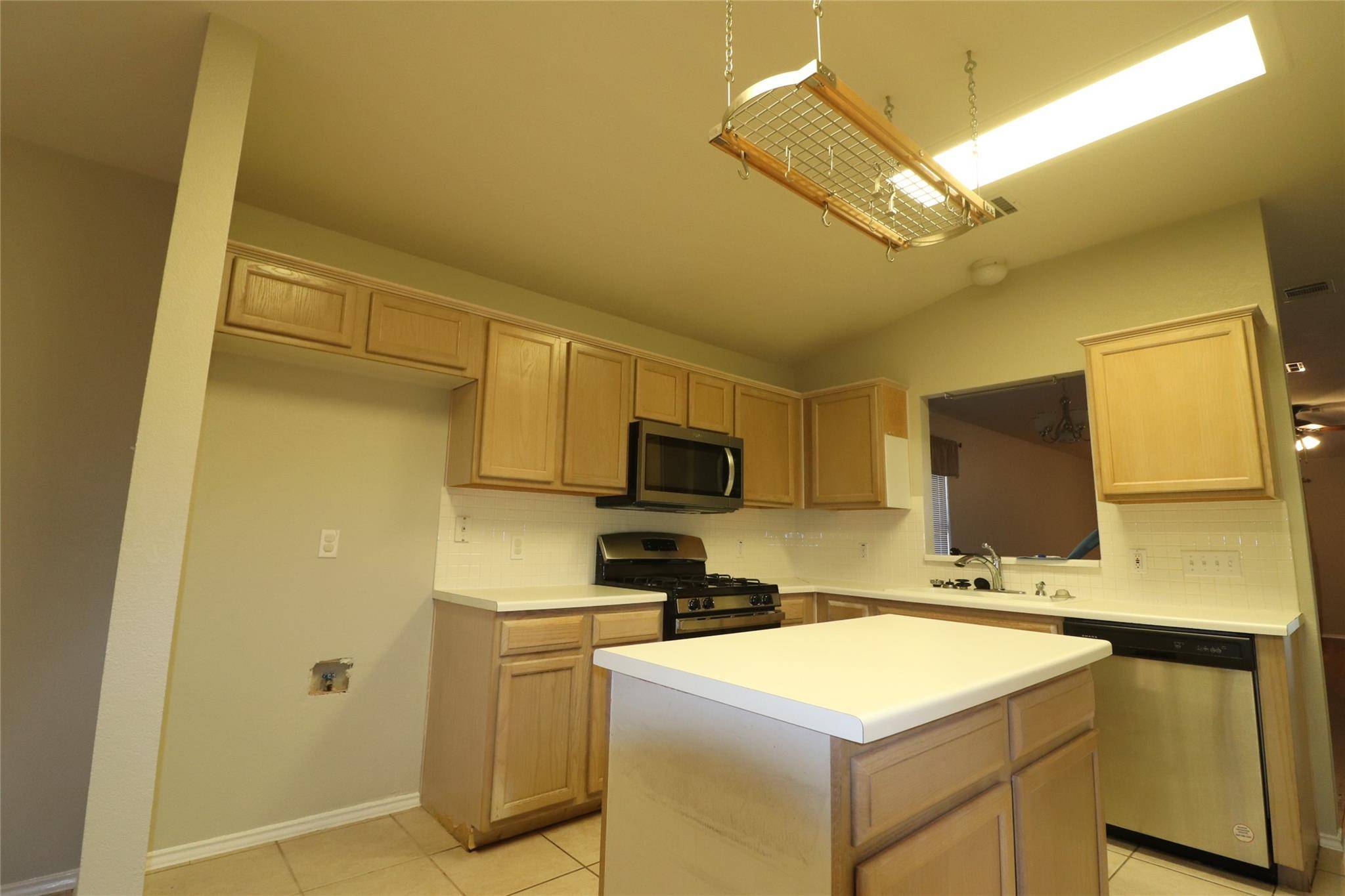 Austin, TX 78728,2820 Single Trace CT