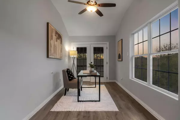 Austin, TX 78745,4704 Roundup TRL