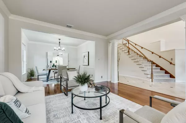 Austin, TX 78739,10701 Redmond RD