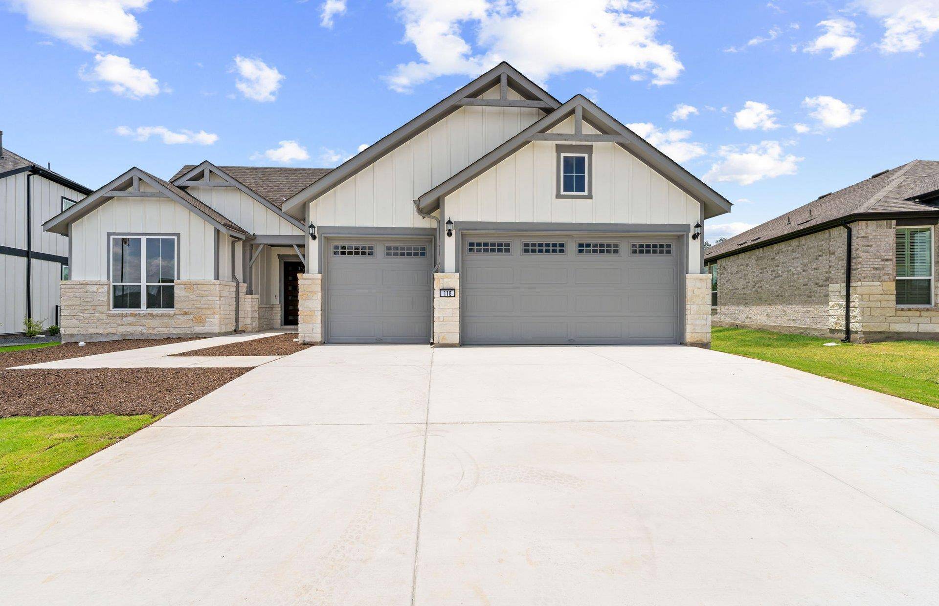 118 Diamond Point RD, Georgetown, TX 78633