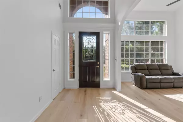 Austin, TX 78759,7500 Fireoak DR