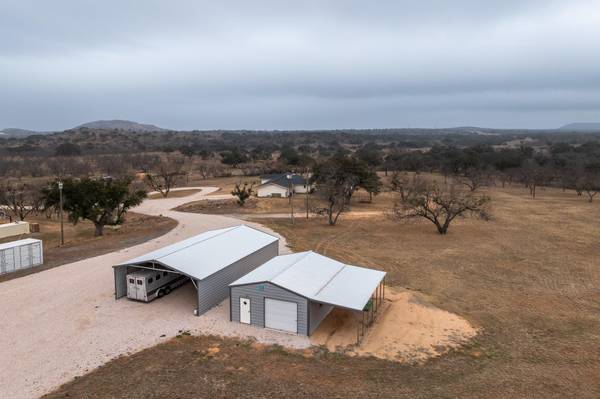 2340 E State Highway 71, Llano, TX 78643