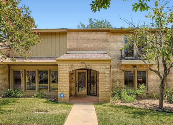 8104 East CT, Austin, TX 78759