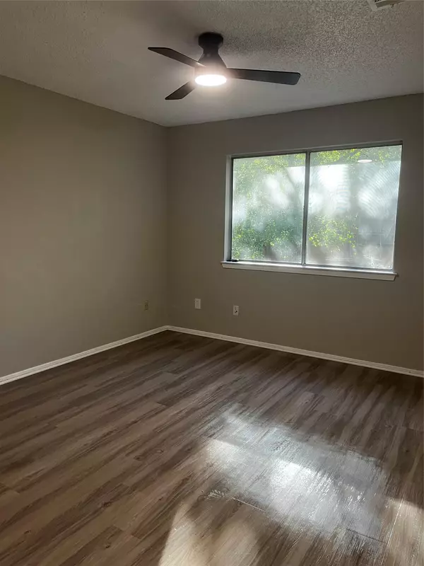 9800 Eastwend DR #A, Austin, TX 78753