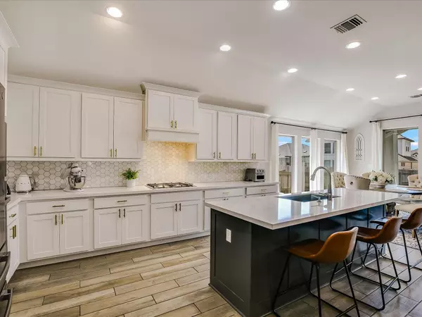 Liberty Hill, TX 78642,113 Ray CT