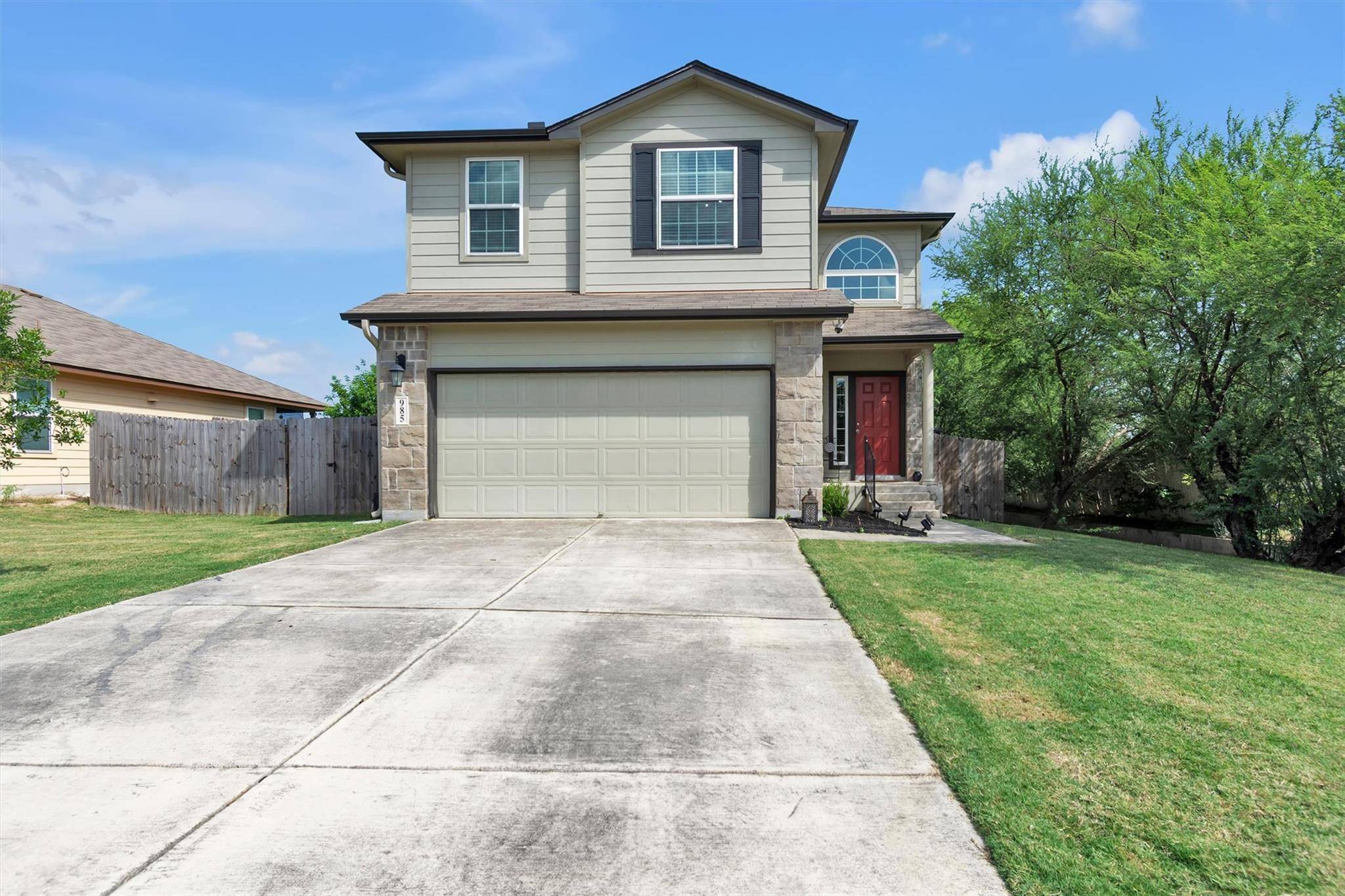 New Braunfels, TX 78130,985 Lauren ST