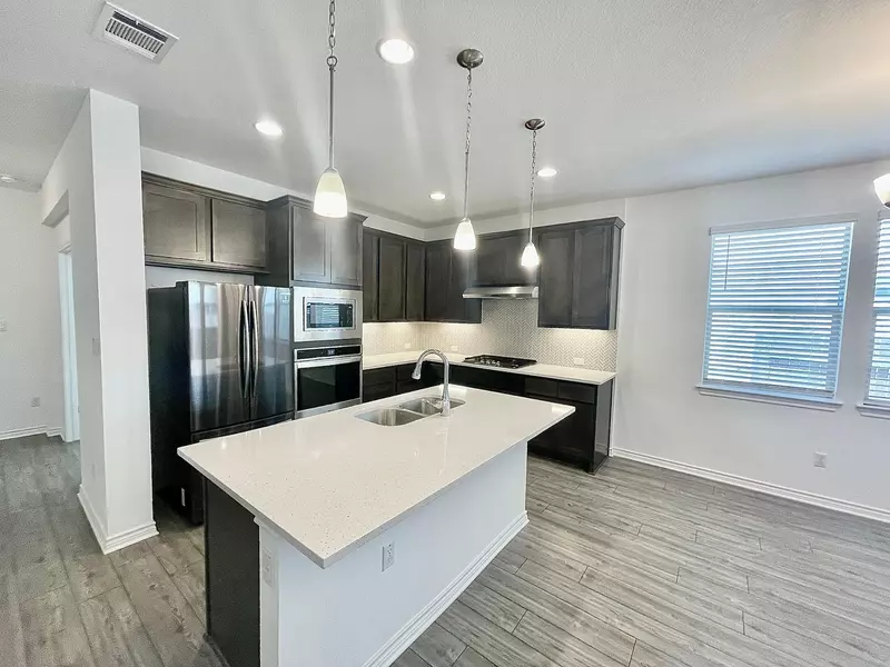 1840 Turtle Bay LOOP, Leander, TX 78641
