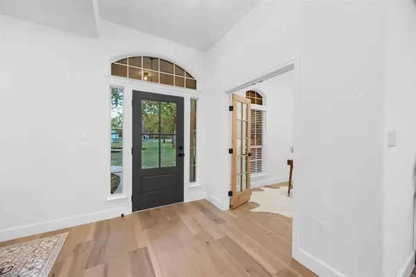 Georgetown, TX 78628,116 Oak Plaza DR