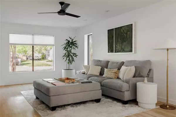 Austin, TX 78751,928 E 54th ST
