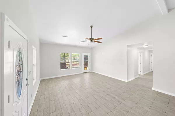 Kingsland, TX 78639,712 Link DR