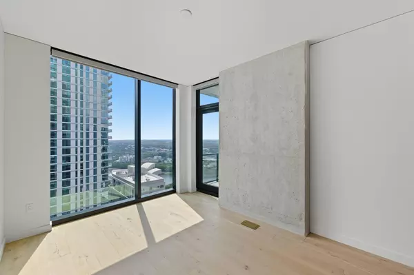 Austin, TX 78701,610 Davis ST #2803
