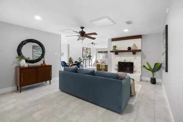 Austin, TX 78745,7321 Shadywood DR