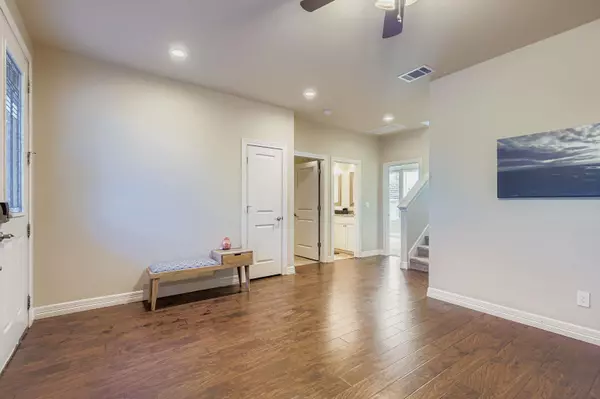 Lago Vista, TX 78645,19004 Mariners PT