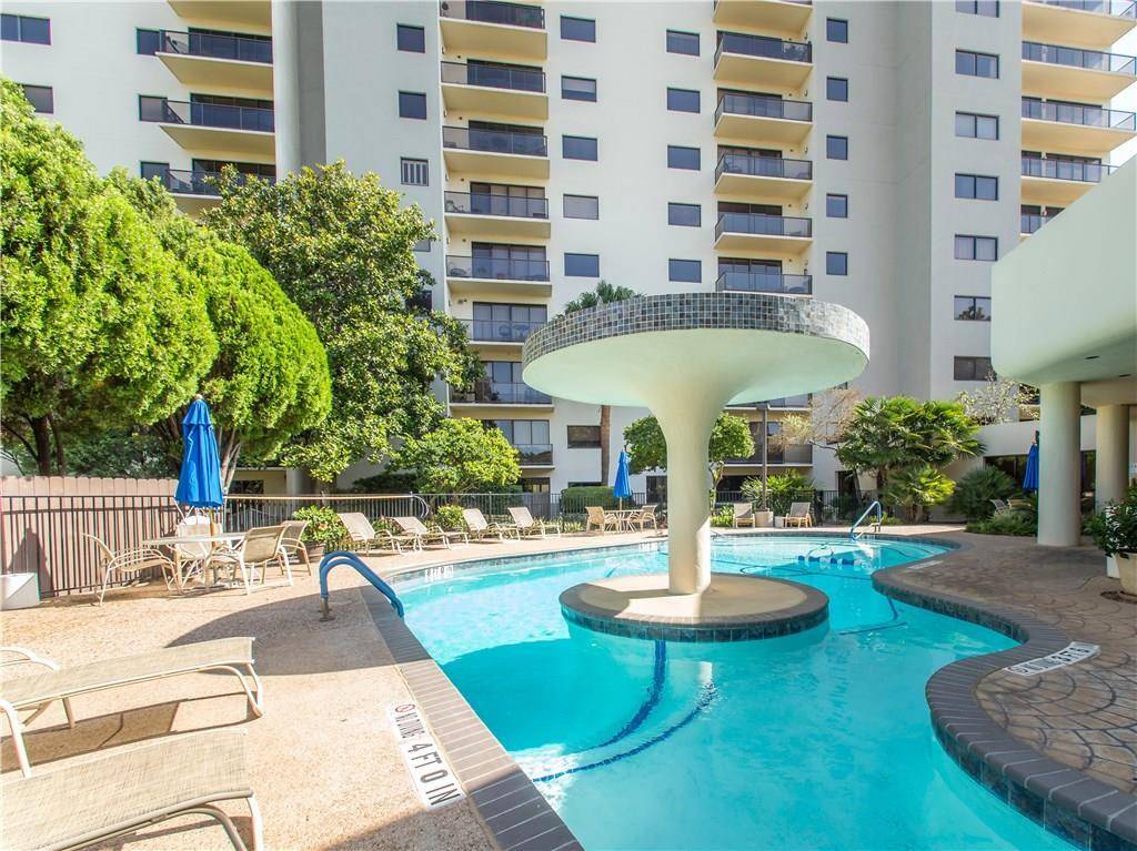 Austin, TX 78701,40 N Interstate 35 HWY #12C4