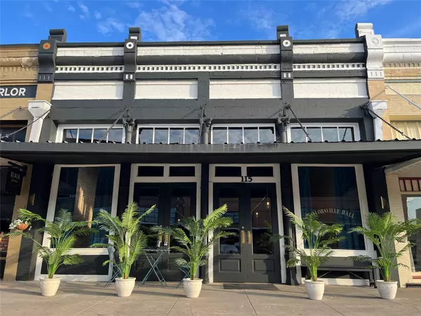 115 W 2nd ST, Taylor, TX 76574