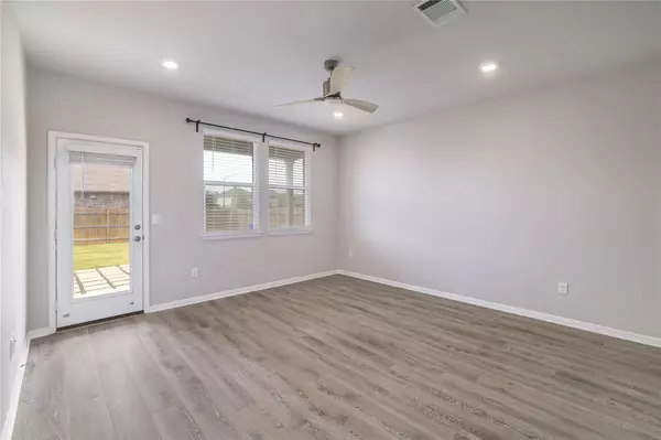 Georgetown, TX 78626,445 Shiner LN