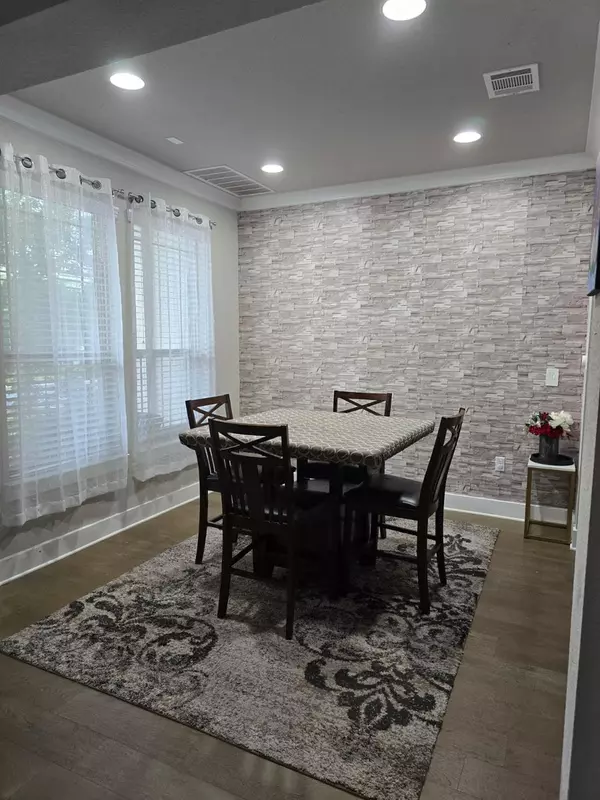 Austin, TX 78717,9713 McKnight LOOP #34