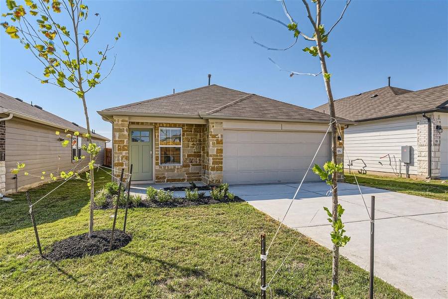 125 Elbow Bush CV, Kyle, TX 78640