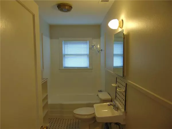 Austin, TX 78722,3510 Lafayette Ave