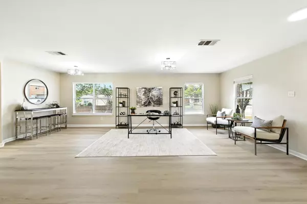 Leander, TX 78641,200 Sil CV