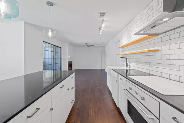 Austin, TX 78756,1510 W North Loop BLVD #424