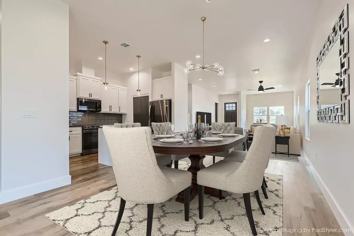 Horseshoe Bay, TX 78657,642 Cypress LN