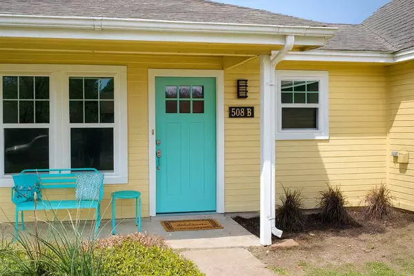 508 Country Aire DR #B, Round Rock, TX 78664