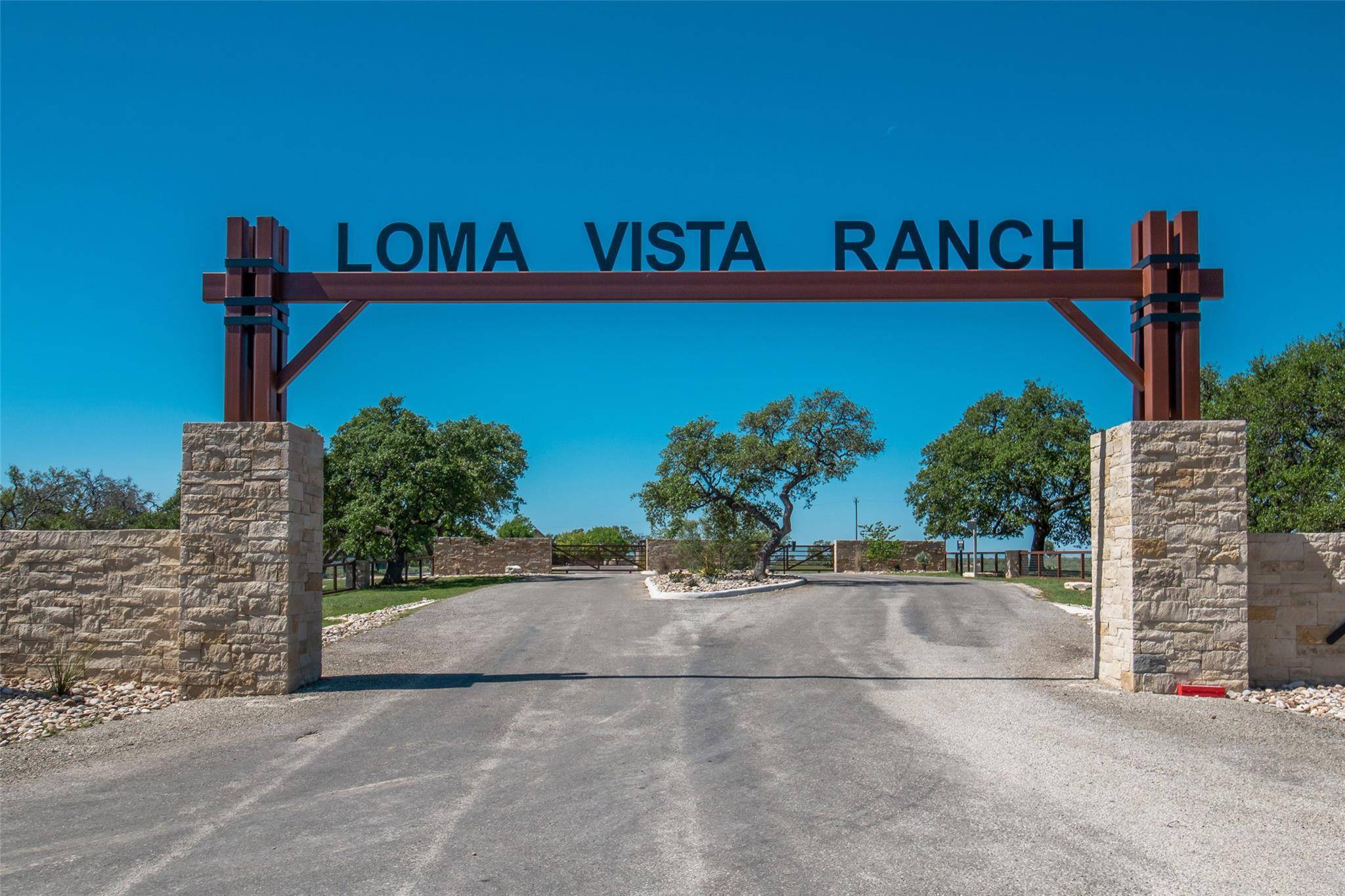 000 N Shapen Springs RD, Kerrville, TX 78028