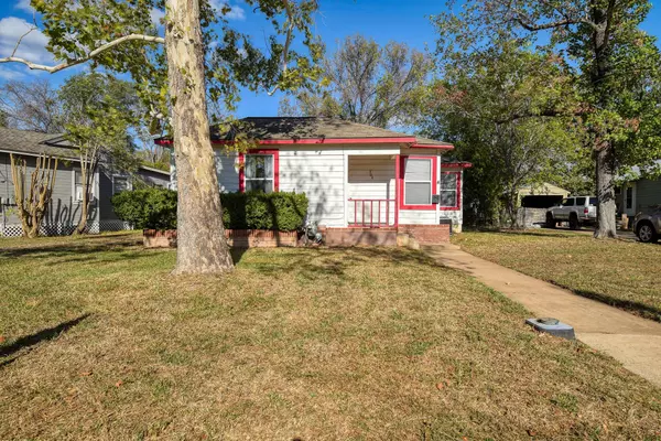 Bastrop, TX 78602,304 Cedar ST