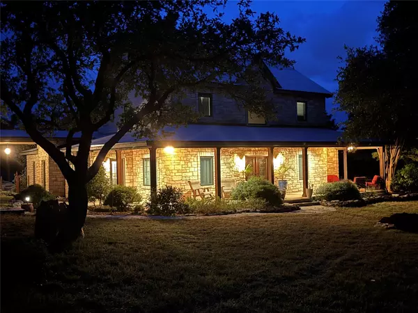 Dripping Springs, TX 78620,1011 Oak Meadow DR