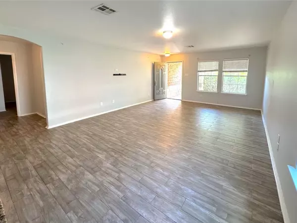 Leander, TX 78641,105 Snowy Egret LN