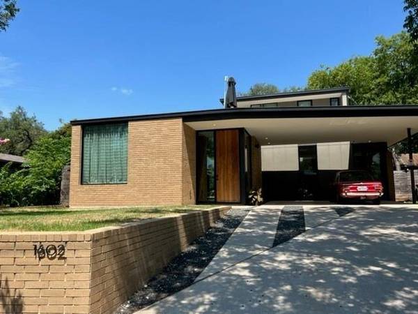 1602 S 3rd ST, Austin, TX 78704