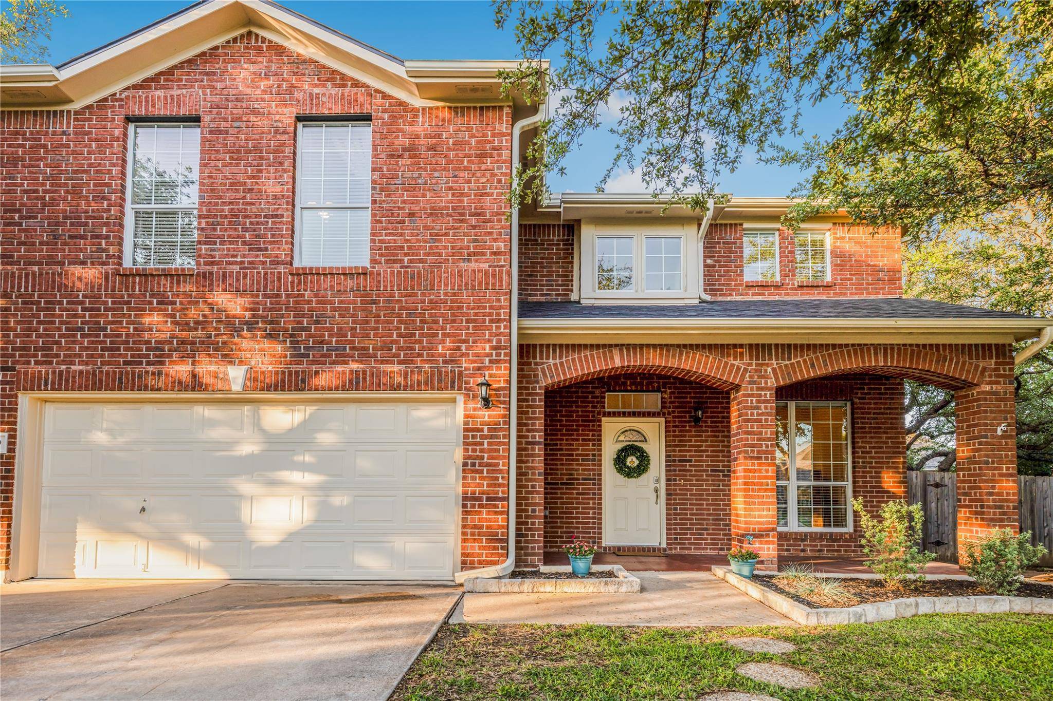 1009 Rutherford DR, Leander, TX 78641