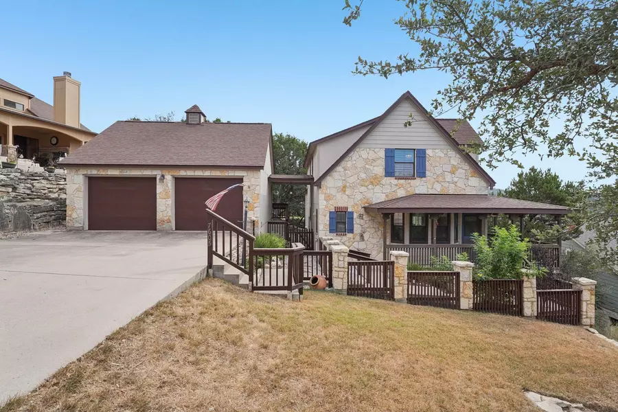 7605 Sleepy Hollow LN, Lago Vista, TX 78645