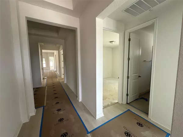 Lago Vista, TX 78645,22116 Cross Timbers BND