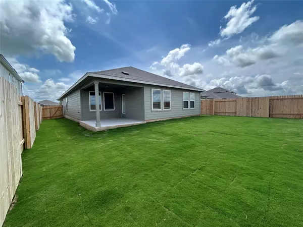 Jarrell, TX 76537,141 Honey Bee RD