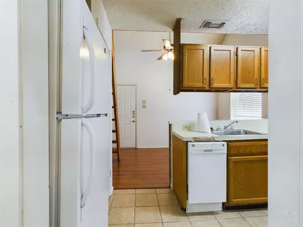 Austin, TX 78705,2210 Pearl ST #306