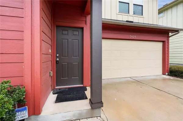 Austin, TX 78744,5428 Falling Leaf LN #87