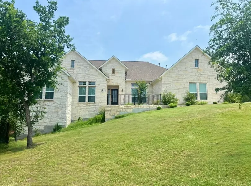 137 Red Tail Hawk LN, Bastrop, TX 78612