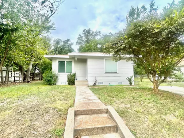 Taylor, TX 76574,1109 Davis ST