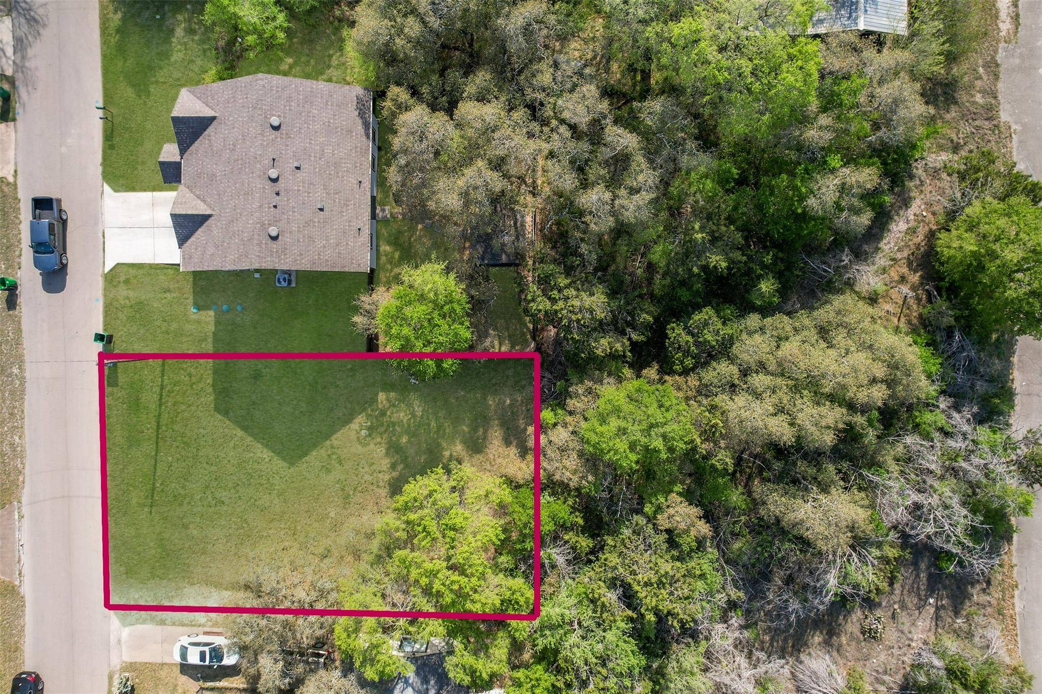 18308 Center ST, Jonestown, TX 78645