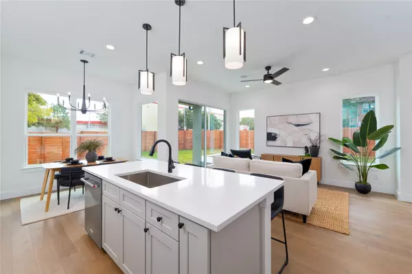 Austin, TX 78702,1181 Leona ST