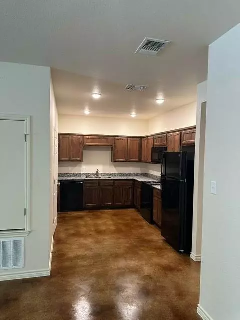 Copperas Cove, TX 76522,206 E Washington Ave