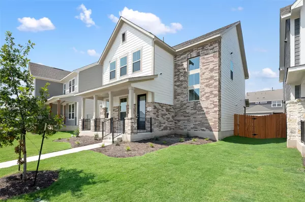 120 Woodrow LN, Liberty Hill, TX 78642