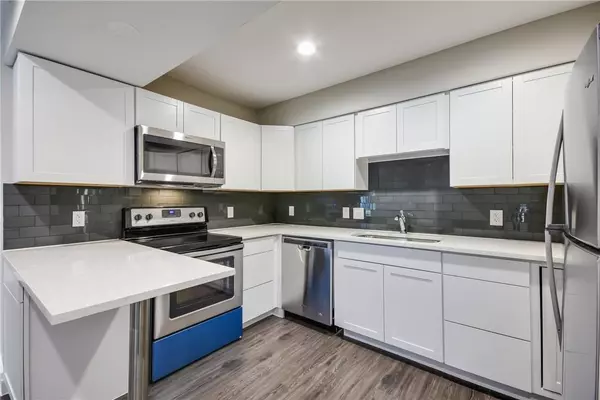 Austin, TX 78752,935 La Posada DR #142