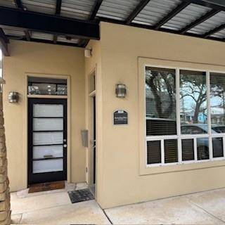 1310 S First St ST #100, Austin, TX 78704